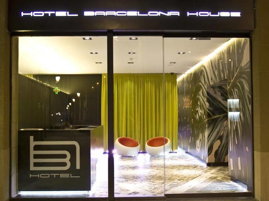 Отель Barcelona House Экстерьер фото